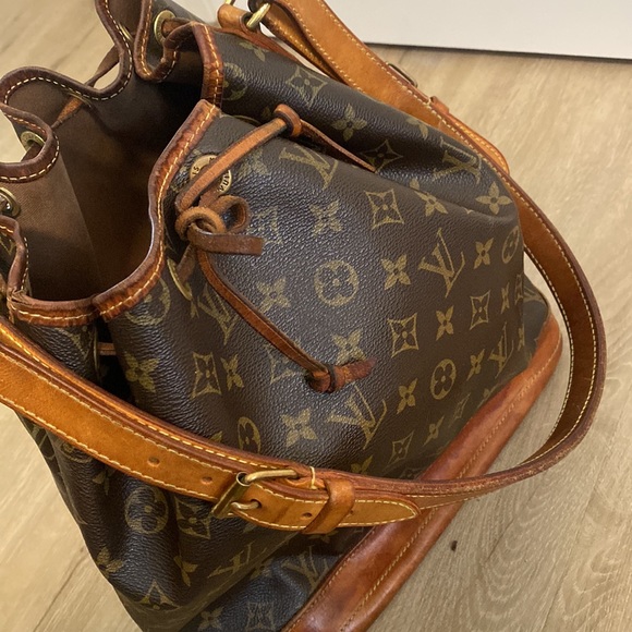 Louis Vuitton Noé Bag Authenticated - Picture 10 of 17